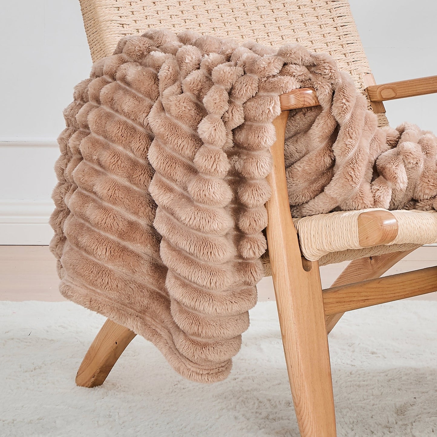 🔥Black-Friday-Mega-Angebot – 50 % Rabatt!🔥🛏️Dicke Plüschdecke mit Kaninchenmotiv und Milchvelours-Bezug🫧Kuscheln Sie sich in ultimativen Komfort