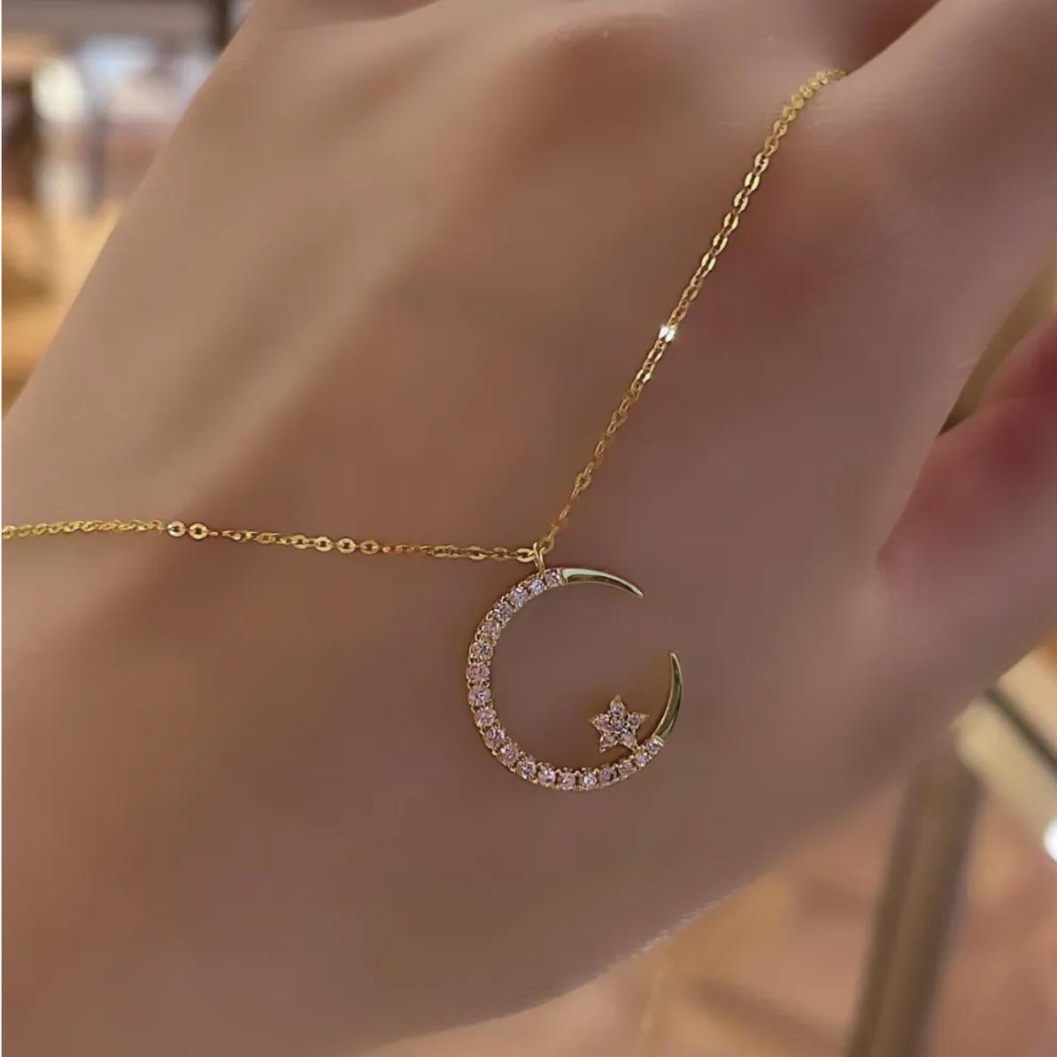 Luna Nova Super Shine Zircon Star & Moon Necklace